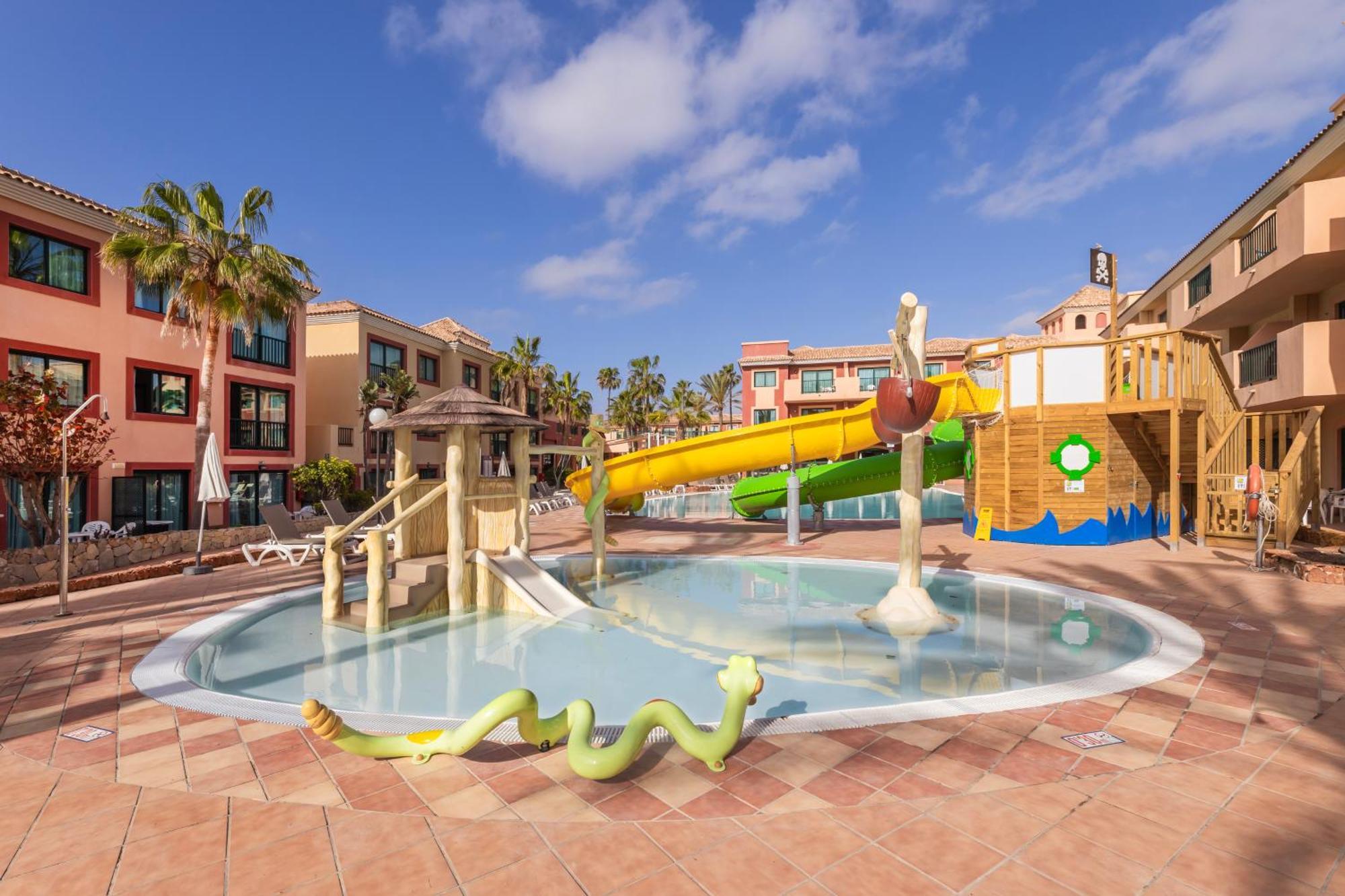 Hotel O7 Aloe Corralejo Esterno foto